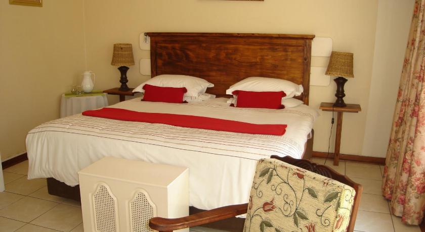Taunton House Bed & Breakfast photo