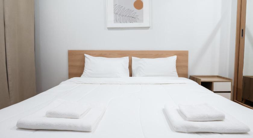 Image of Deluxe Double 8