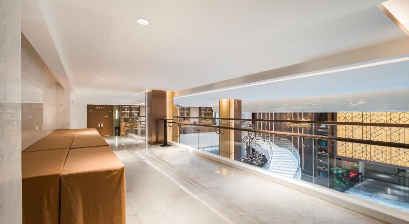 Beijing Guangxi Hotel - image 6