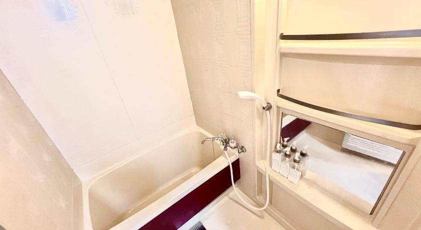 Osaka 8min walk from Namba Station for 4 people gran704 3-Star Single Room room