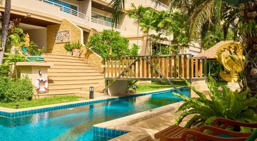 パタヤ Executive Residence II 3つ星 シングルルーム 外観