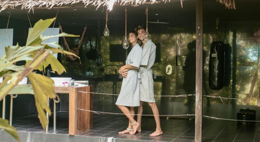 Image of Deluxe Sea View Observation Net & Cinema Villa - Hedonist 16
