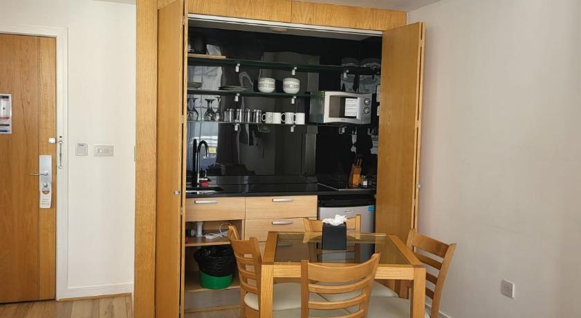 Image of Luxury Studio Suite 12