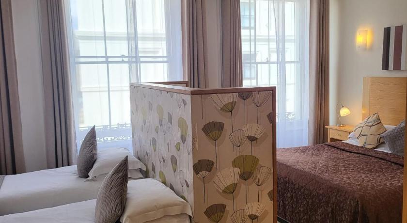 Image of Luxury Studio Suite 9