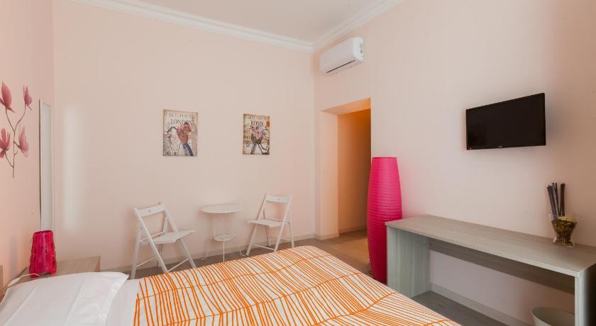 San Giovanni Rooms Roma photo