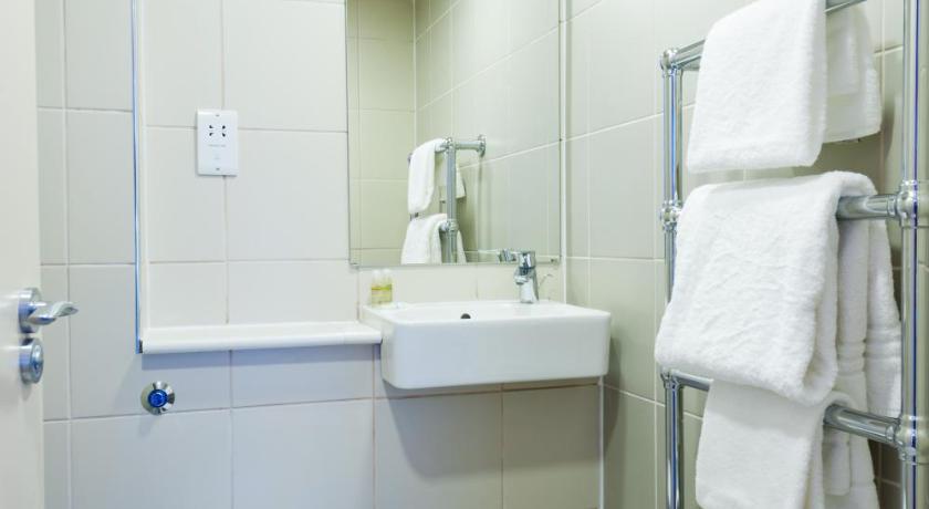 Image of Standard Double 8
