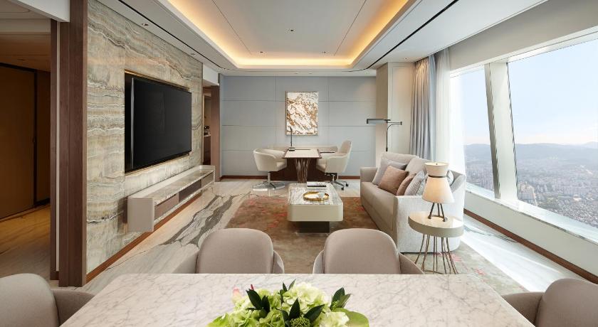 서울 시그니엘 서울 (Signiel Seoul) 5성급 호텔 객실