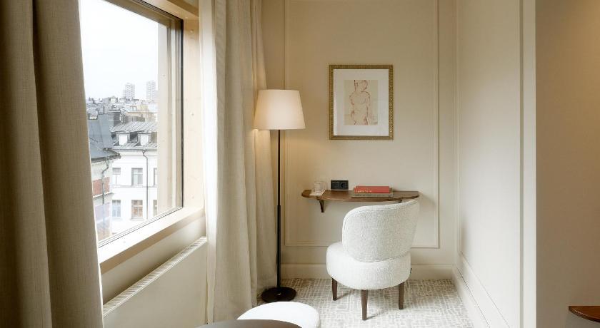 Image of Superior Room 3