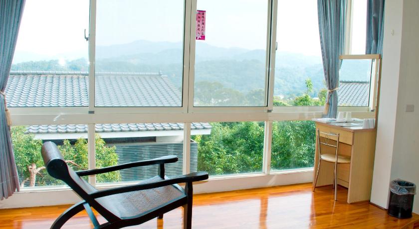 Image of Double Room with Mountain View 12