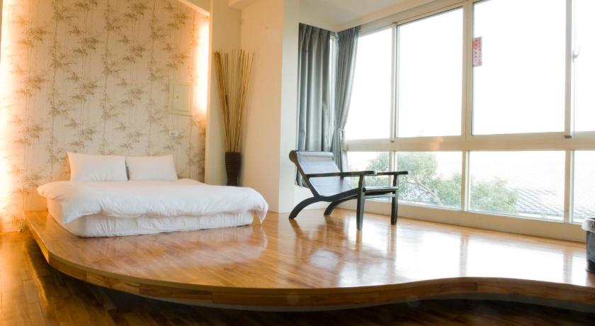 Image of Double Room with Mountain View 3