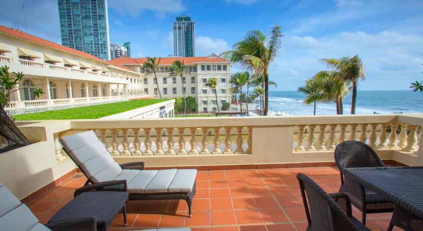 Image of Balcony Sea View Room with Cocktails daily from 5:30 PM to 7:30 PM 1