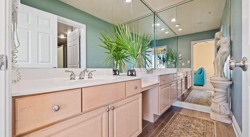Image of Vacation Home 2