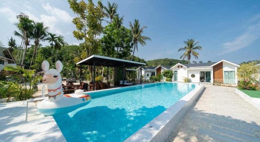 Tropical Oasis Aoyon Beach House