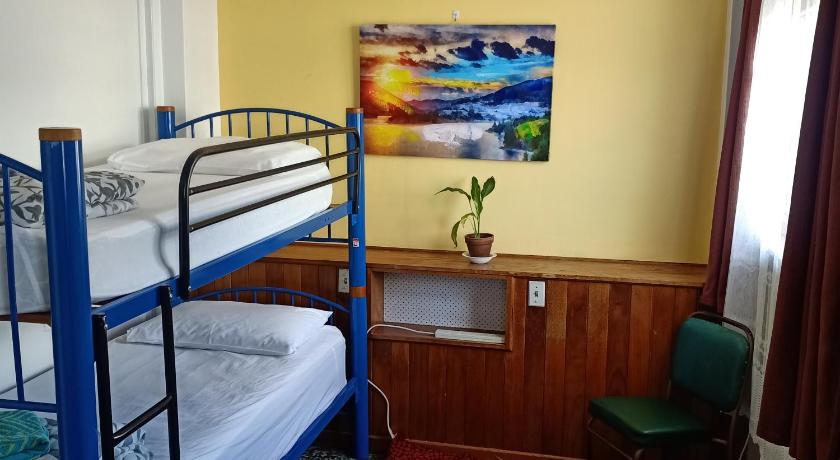 Image of Standard 8 bed dormitory 0