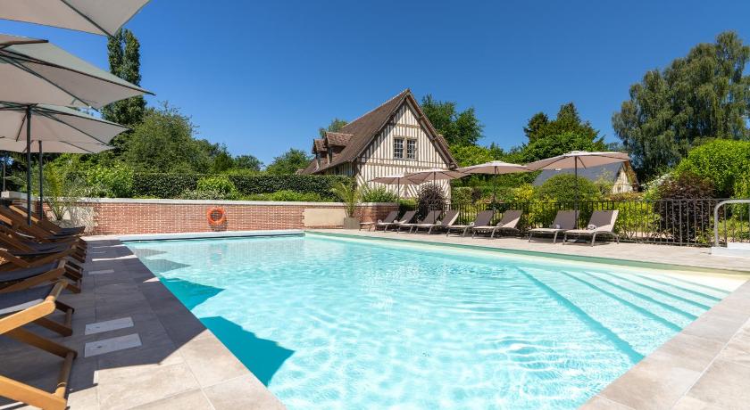 ポンレヴェック Les Manoirs des Portes de Deauville - Small Luxury Hotel Of The World 4つ星 ホテル ロビー