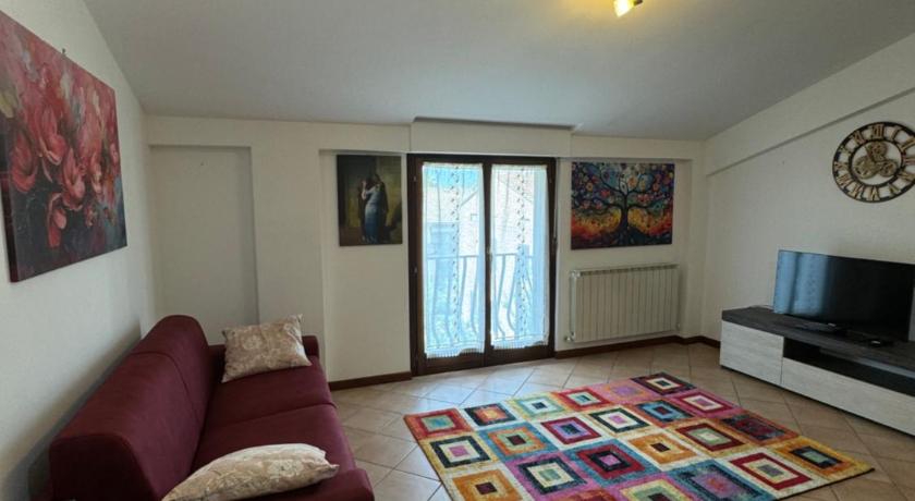 아시시 La vie en rose 3성급 싱글룸 외관