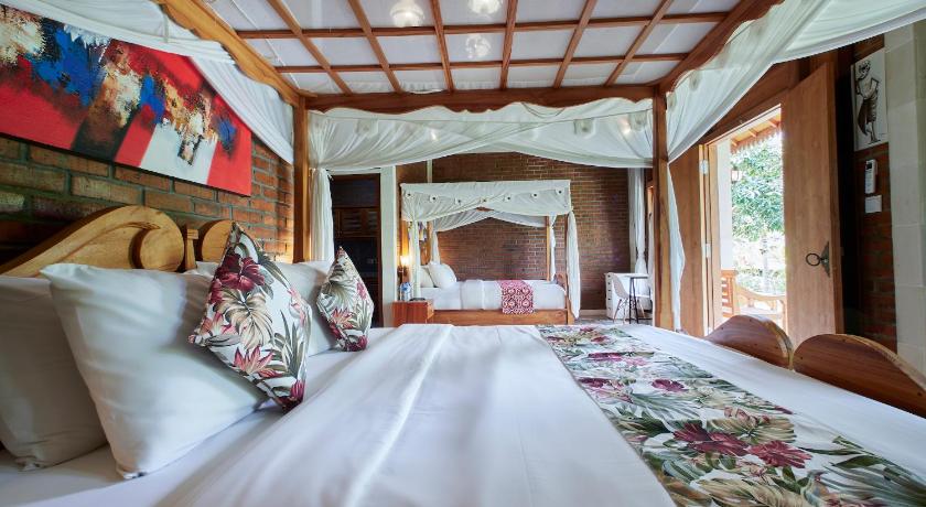 Bali Kanchana Cottages 3-Star Hotel suite