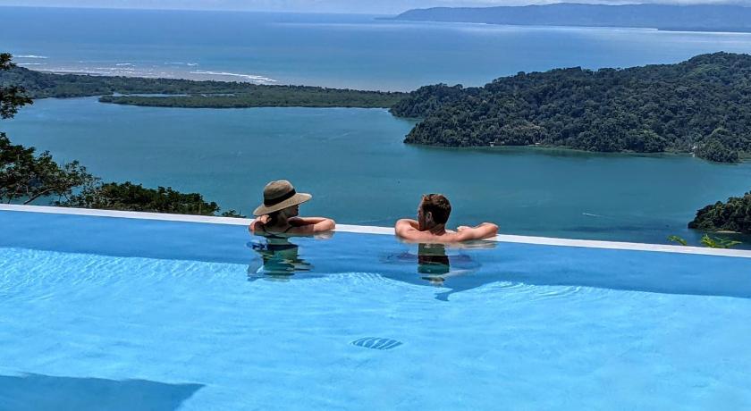 Cielo Lodge