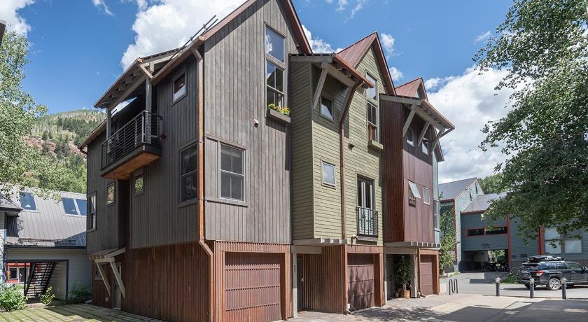 テルライド (CO) Owl Meadows 23 townhouse 3つ星 宿泊施設 眺望