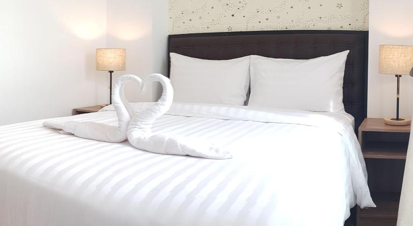 Image of Deluxe Room 3