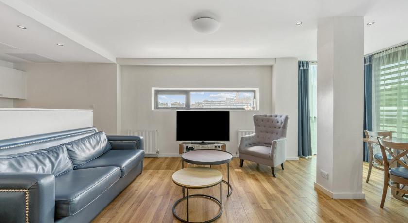 Image of 3 Bedroom Apartment 14