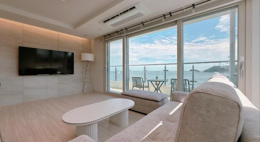 プサン The First Ocean Songdo 3つ星 ホテル 外観