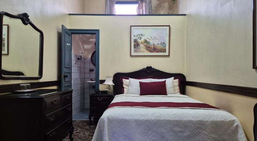 Image of Economy Double Room 0