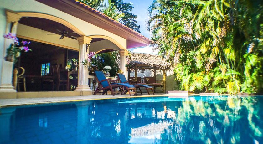 Coconut Paradise Villas - image 9