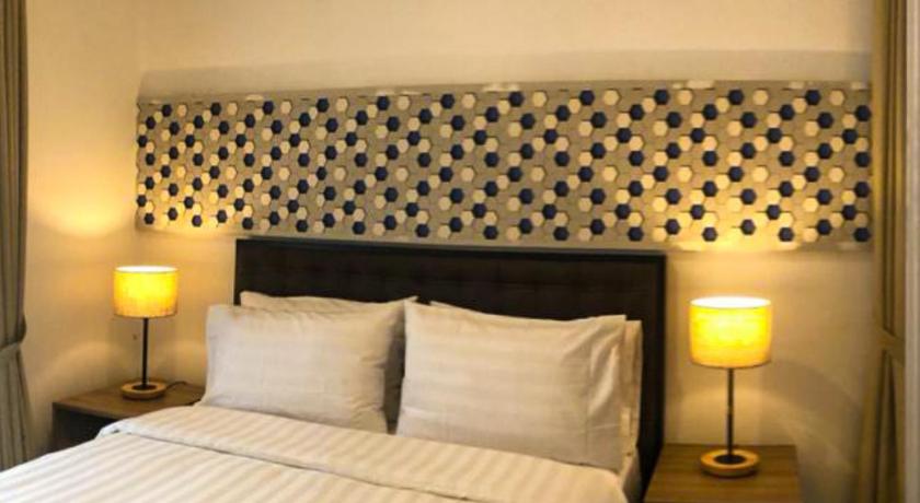 Image of Deluxe Room 5