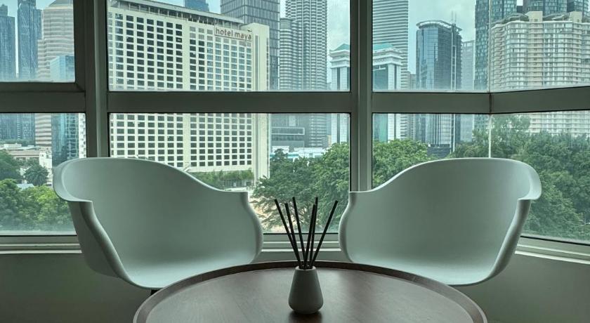 Crest Residence Sultan Ismail - image 3