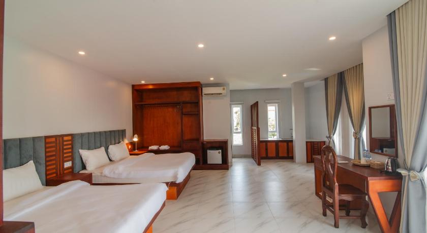 Golden Sanctuary Boutique Hotel - image 12