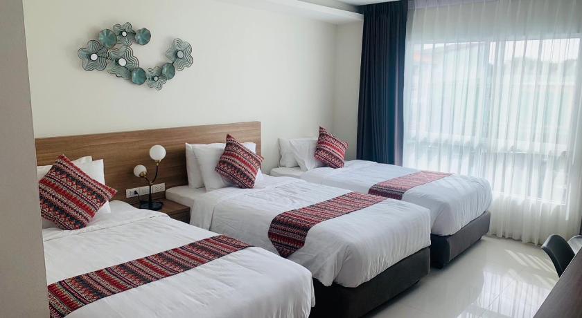 촌부리 크리스텔라 호텔 램차방 (Christella Hotel Laemchabang) 3성급 호텔 외관