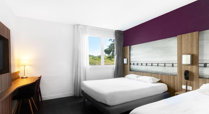 Image of Triple Room with 1 Double Bed and 1 Single Bed 0