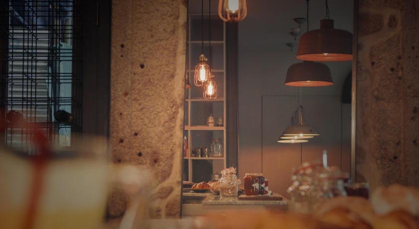 ポルト My Ribeira Guest House 4つ星 ゲストハウス 客室