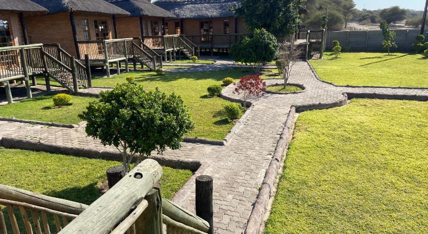 MoOs River Lodge