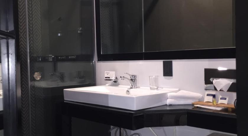 Image of Suite A 2