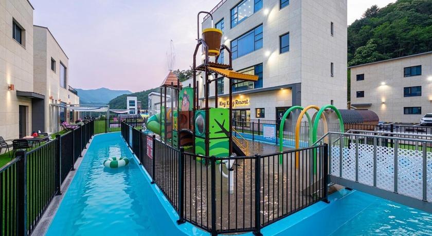 加平 Gapyeong King Kong Kids Pool Villa B 3つ星 ゲストハウス 施設