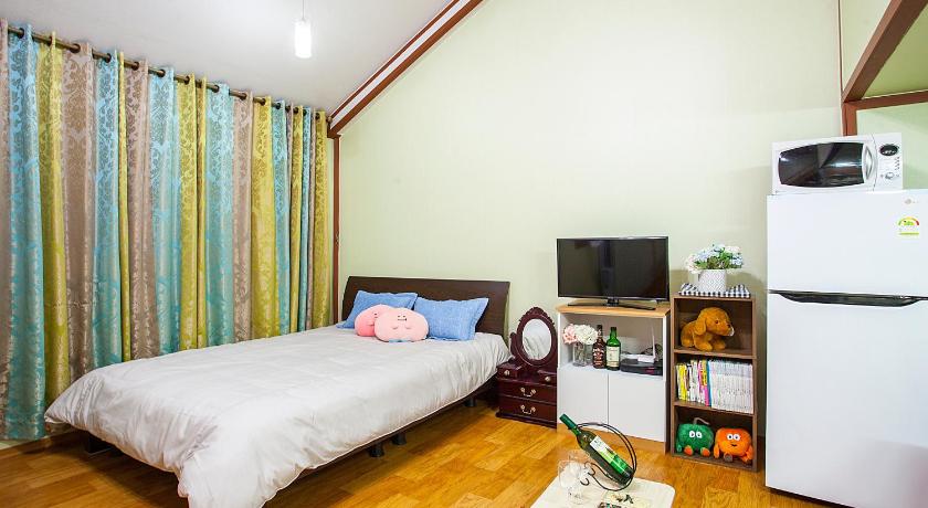 Image of Double Room 3