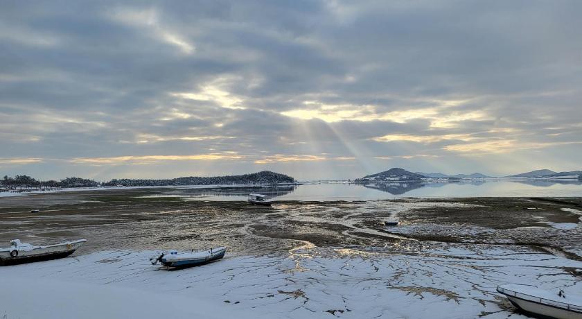 무안 코러스빌라 펜션 (Muan Chorusvilla) 3성급 게스트하우스 레스토랑