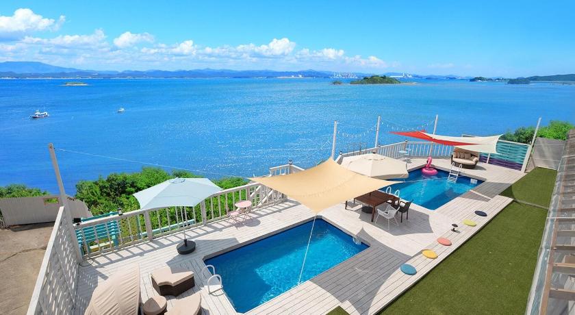 泰安 Taean (Anmyeondo) Elvis Pension (Individual Terrace Ocean Pool) 3つ星 ゲストハウス 客室