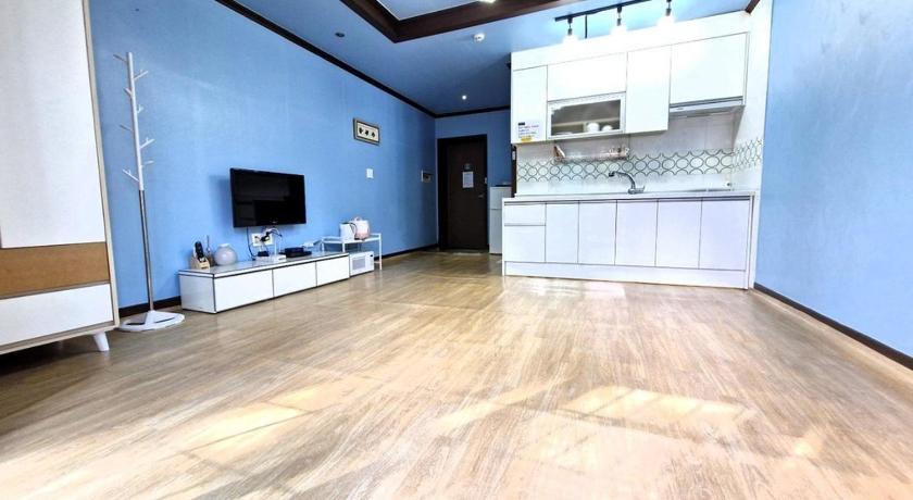 泰安 Taean Pine Fragrance Green Pension 3つ星 ゲストハウス プール