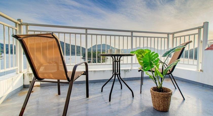 Tongyeong Tongyoung Martis Beach Pension 3-Star Guesthouse restaurant