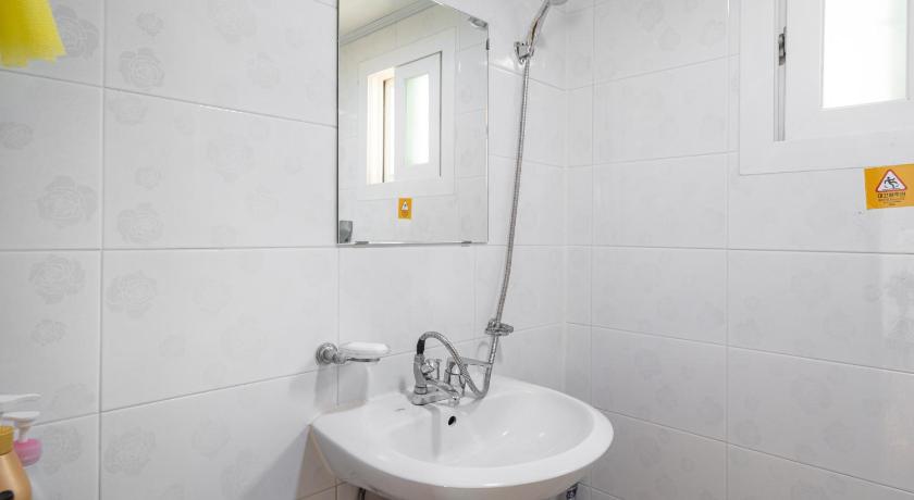 Image of Double Room 7