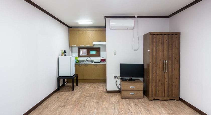 光陽 Gwangyang Sookhinae Hwangto Pension 3つ星 ゲストハウス 眺望