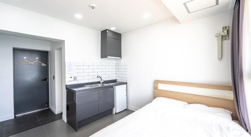 Image of Double Room 6