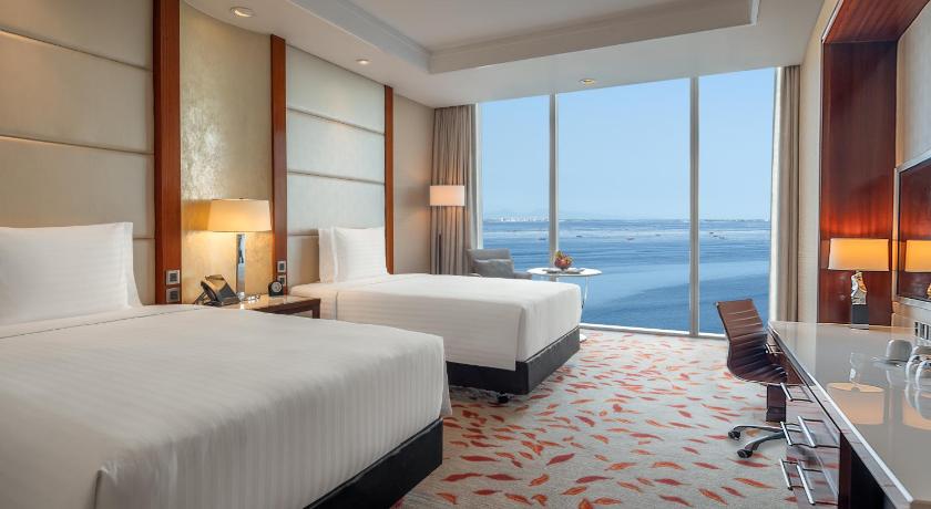 Image of Grand Deluxe Double Bay View 0