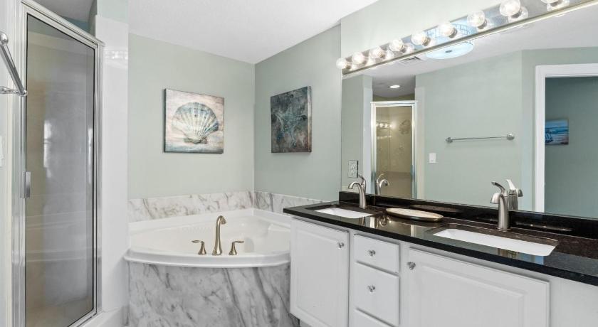 Image of Three-Bedroom Apartment 2