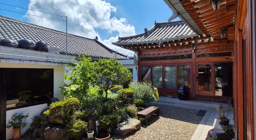 Yeonyijae - image 6