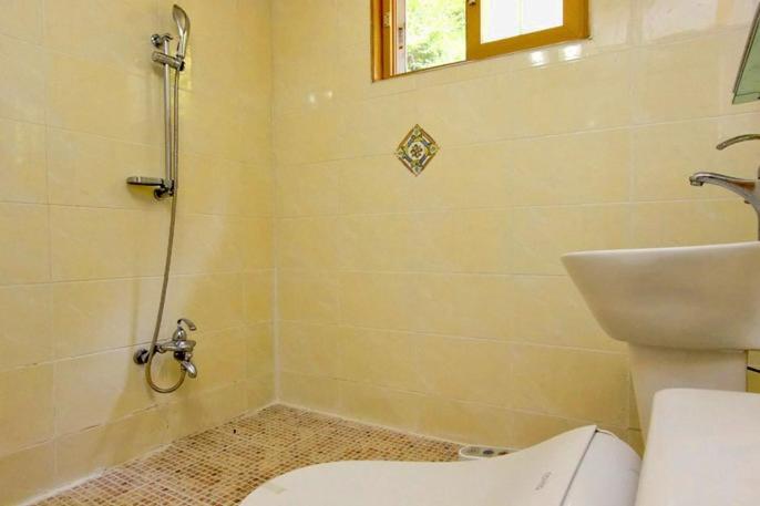 Image of Quadruple Room 13