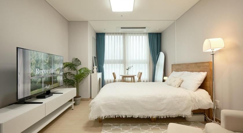 九里 Rest in Guri 3星级 民宿 泳池